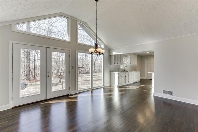 59 Curry Creek Road, Jefferson, GA 30549