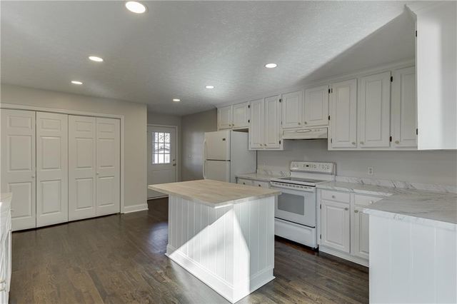 59 Curry Creek Road, Jefferson, GA 30549