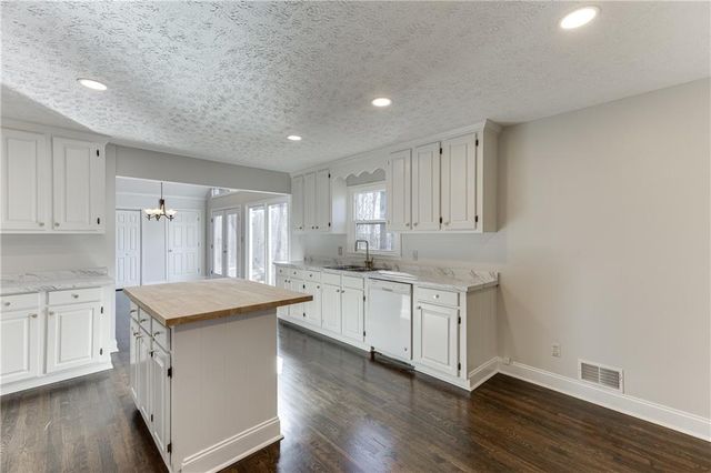 59 Curry Creek Road, Jefferson, GA 30549