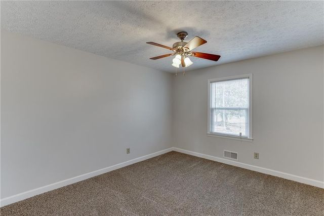 59 Curry Creek Road, Jefferson, GA 30549