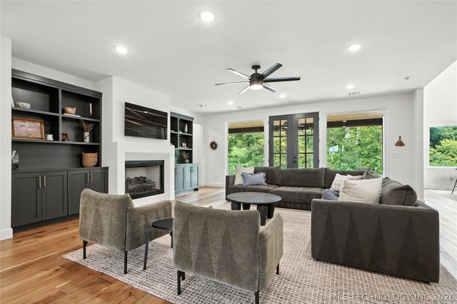 10339 Gary Place, Tulsa, OK 74137