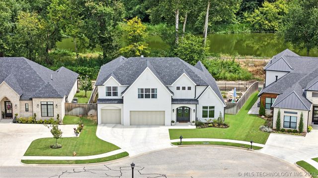 10339 Gary Place, Tulsa, OK 74137