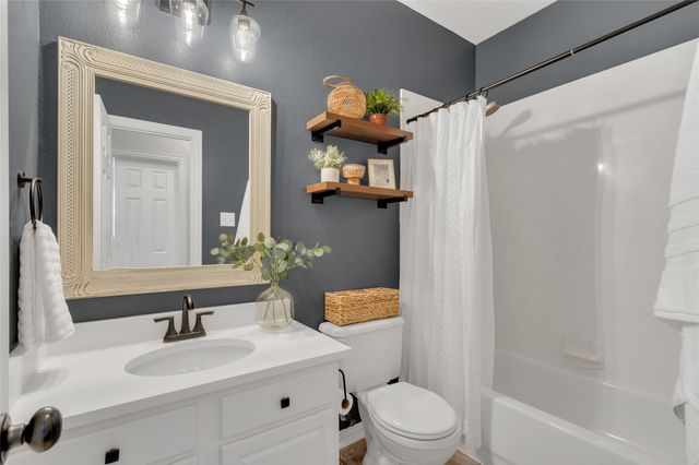 2907 Darlington Drive, Highland Village, TX 75077