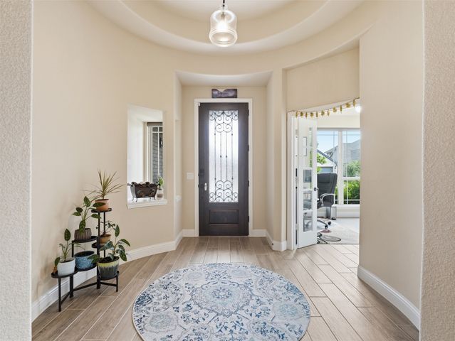 521 Ridgewater Trail, Fort Worth, TX 76131