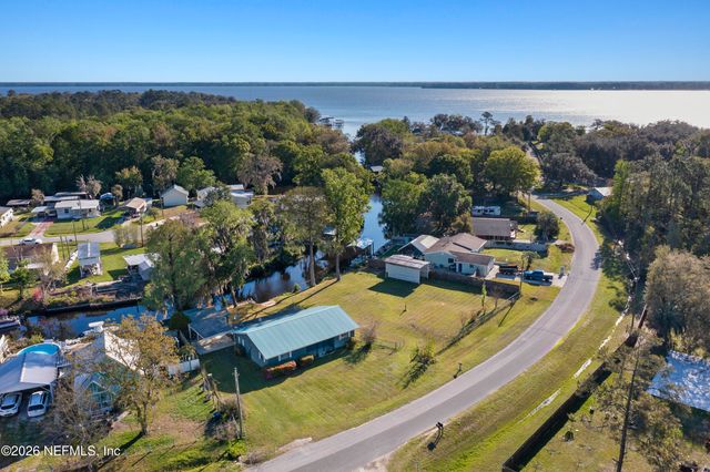 272 HARBOR Drive, Palatka, FL 32177