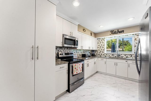 214 SE 5th Street, Dania Beach, FL 33004