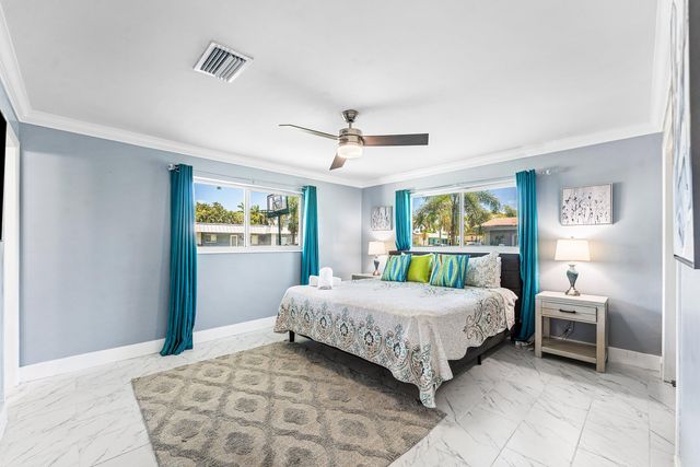 214 SE 5th Street, Dania Beach, FL 33004