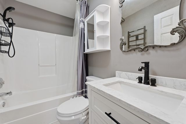 700 Sleepy Hollow Rd, Pulaski, TN 38478