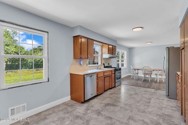 37 Janet Court, Milltown, NJ 08850
