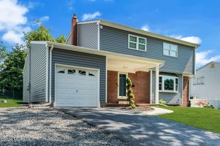37 Janet Court, Milltown, NJ 08850
