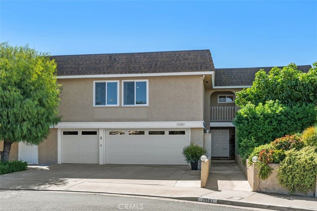 15581 Wild Plum Circle, Huntington Beach, CA 92647 — photo 2