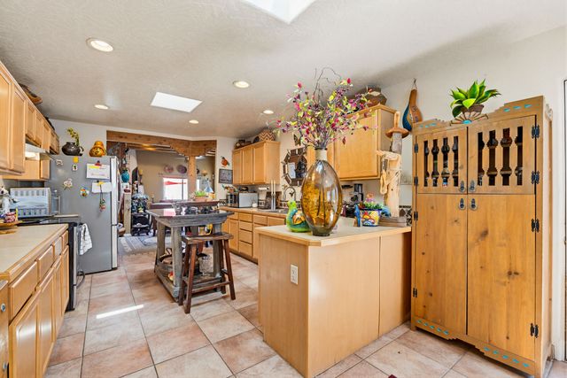 2820 Cliff Palace, Santa Fe, NM 87507