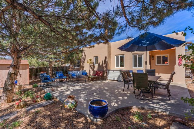 2820 Cliff Palace, Santa Fe, NM 87507