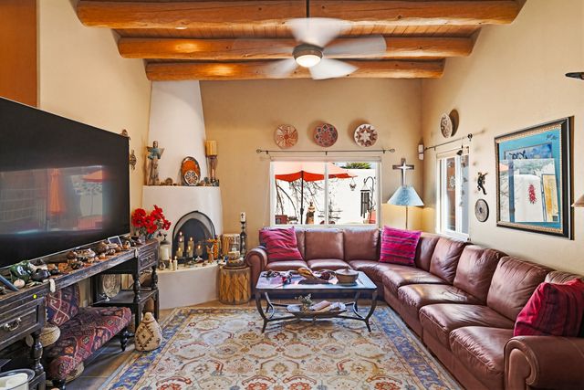 2820 Cliff Palace, Santa Fe, NM 87507