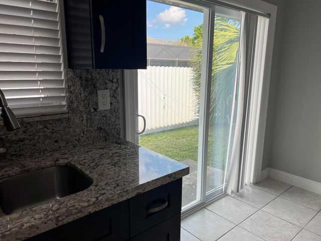 13671 Yarmouth Court, Wellington, FL 33414