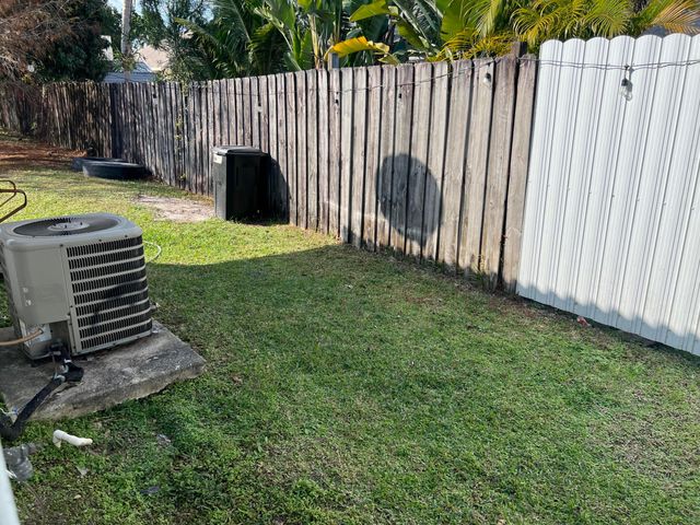 13671 Yarmouth Court, Wellington, FL 33414
