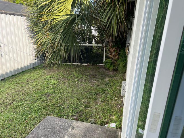 13671 Yarmouth Court, Wellington, FL 33414