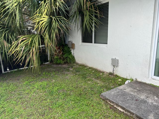 13671 Yarmouth Court, Wellington, FL 33414