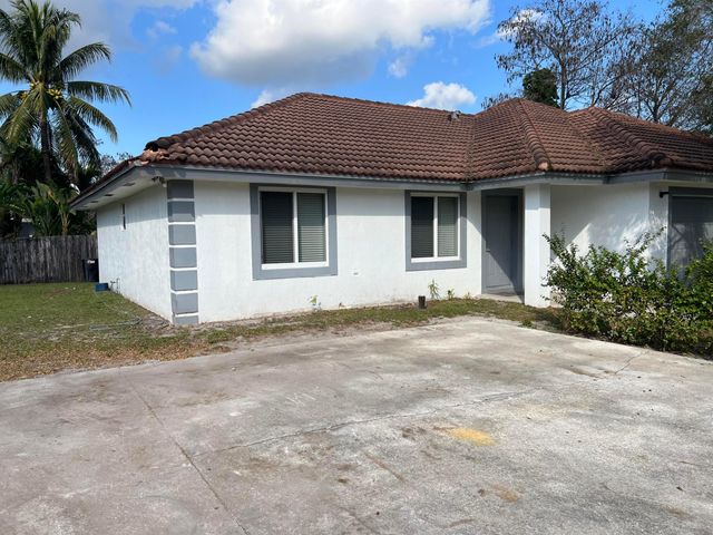 13671 Yarmouth Court, Wellington, FL 33414