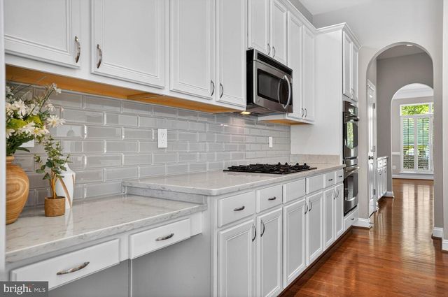 23414 HIGBEE LN, Brambleton, VA 20148