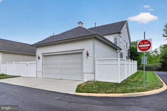 23414 HIGBEE LN, Brambleton, VA 20148