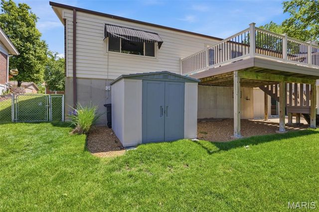 9131 Cherry Brook Lane, Crestwood, MO 63126