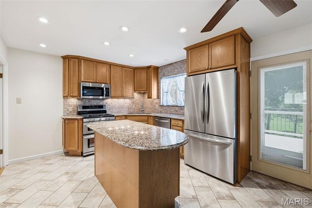 9131 Cherry Brook Lane, Crestwood, MO 63126