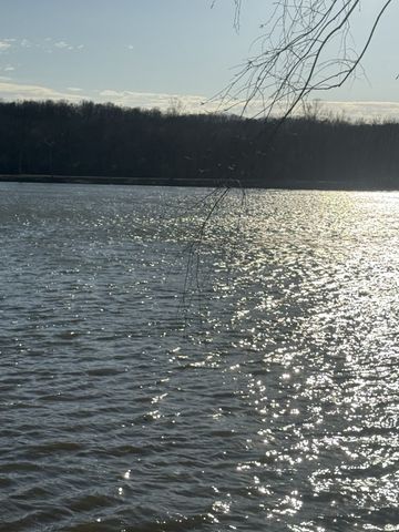 425 Hardin Bottom Rd, Clifton, TN 38425