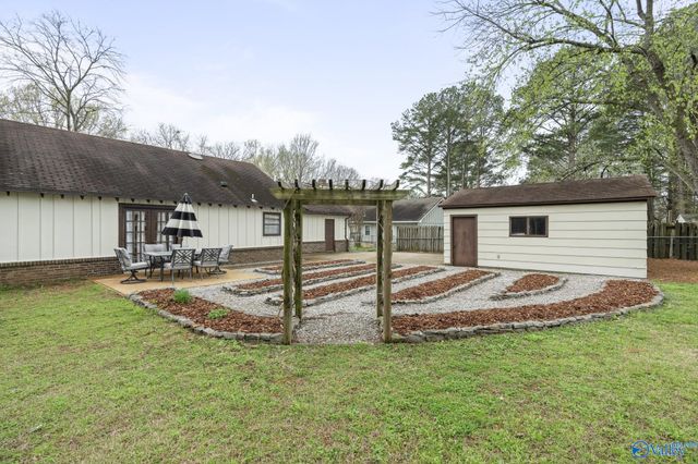 2517 Galahad Drive SE, Huntsville, AL 35803