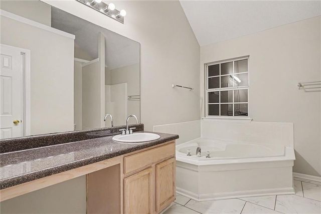 1067 Misty Meadows Point, Hampton, GA 30228