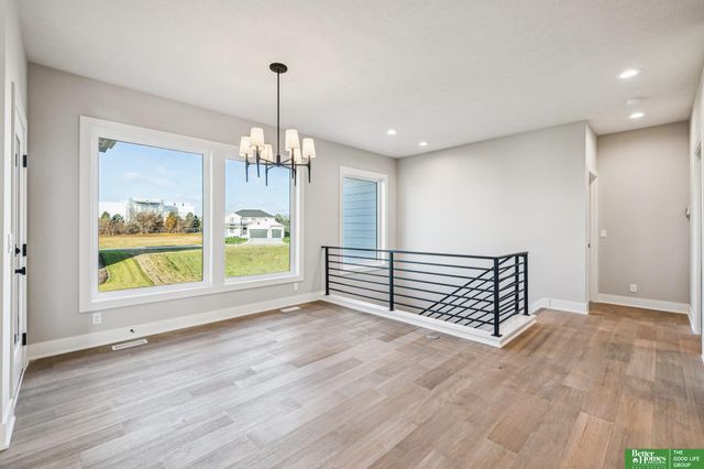 3306 S 212th Street, Elkhorn, NE 68022