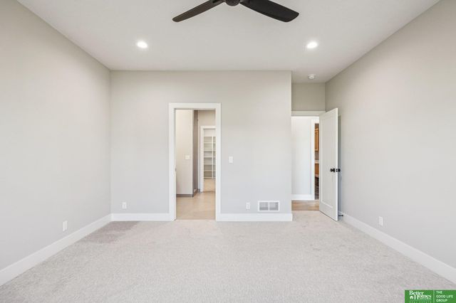 3306 S 212th Street, Elkhorn, NE 68022