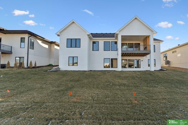 3306 S 212th Street, Elkhorn, NE 68022
