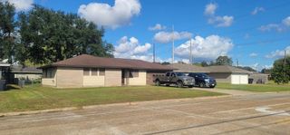 1608 Avenue H, Nederland, TX 77627