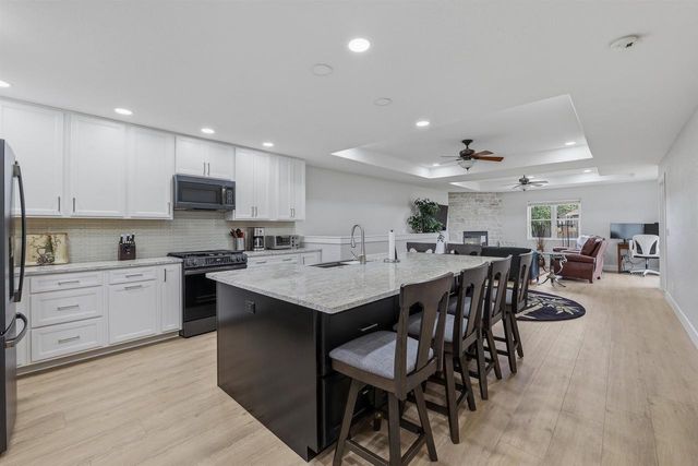 1333 S PARK AVENUE, Fond Du Lac, WI 54935