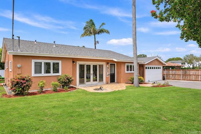 637 N Rios Avenue, Solana Beach, CA 92075