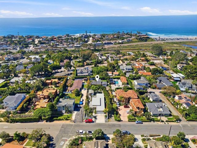637 N Rios Avenue, Solana Beach, CA 92075