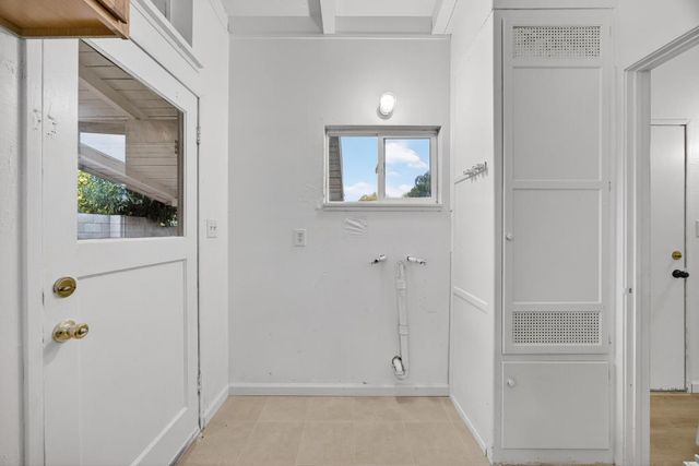 525 Dudley Dr, Roseville, CA 95678