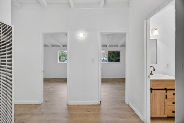 525 Dudley Dr, Roseville, CA 95678