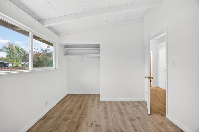 525 Dudley Dr, Roseville, CA 95678