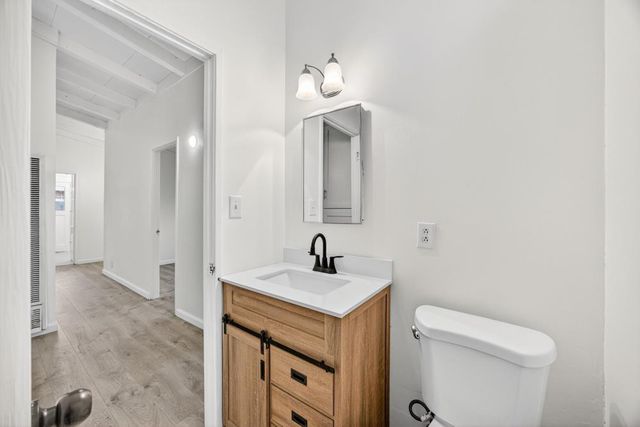 525 Dudley Dr, Roseville, CA 95678