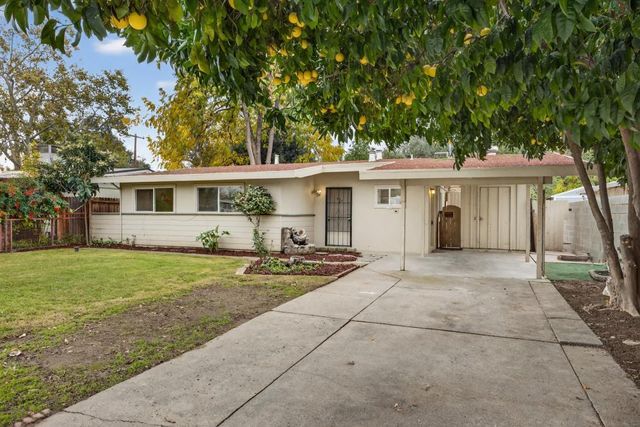 525 Dudley Dr, Roseville, CA 95678