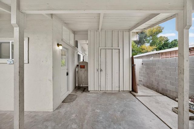 525 Dudley Dr, Roseville, CA 95678