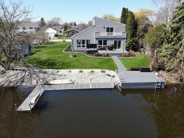 1840 CLIFFVIEW COURT, Oshkosh, WI 54901