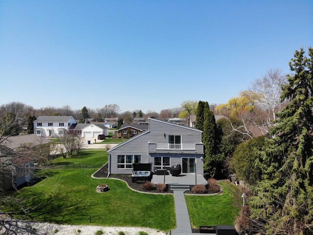 1840 CLIFFVIEW COURT, Oshkosh, WI 54901