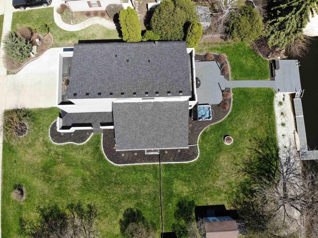 1840 CLIFFVIEW COURT, Oshkosh, WI 54901