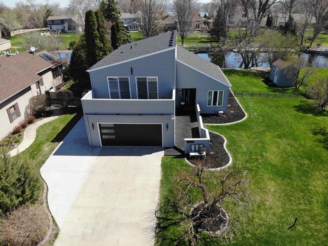 1840 CLIFFVIEW COURT, Oshkosh, WI 54901