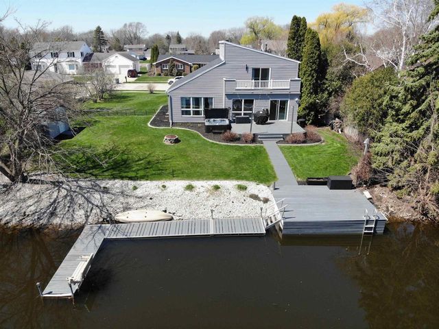 1840 CLIFFVIEW COURT, Oshkosh, WI 54901