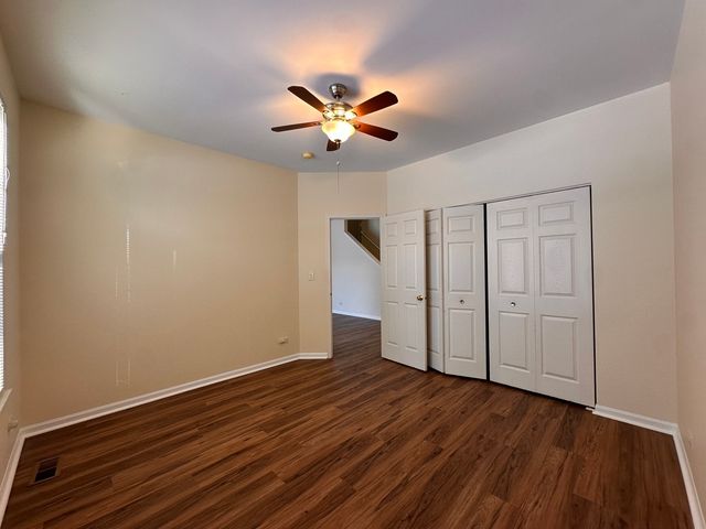 437 Pine Lake Circle, Vernon Hills, IL 60061