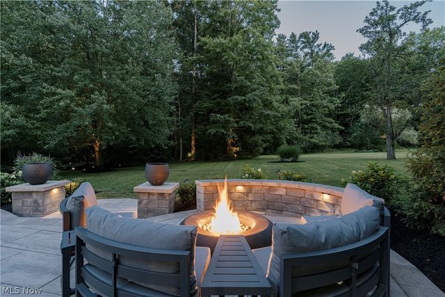 35600 Jackson Road, Moreland Hills, OH 44022
